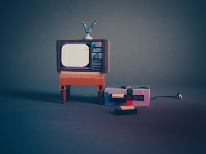 LEGO IDEAS Iconically Stranger Things Retro TV and VCR from 1980s