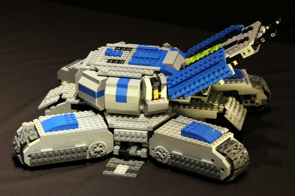 Lego technic best sale siege tank