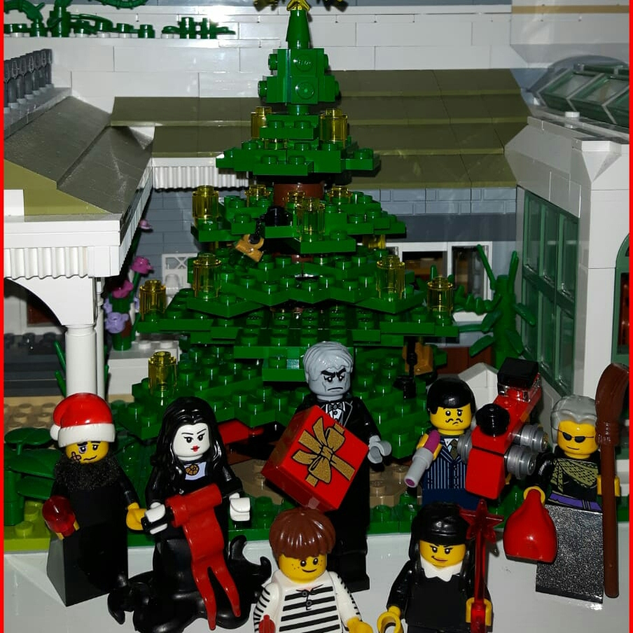 Addams family lego hot sale