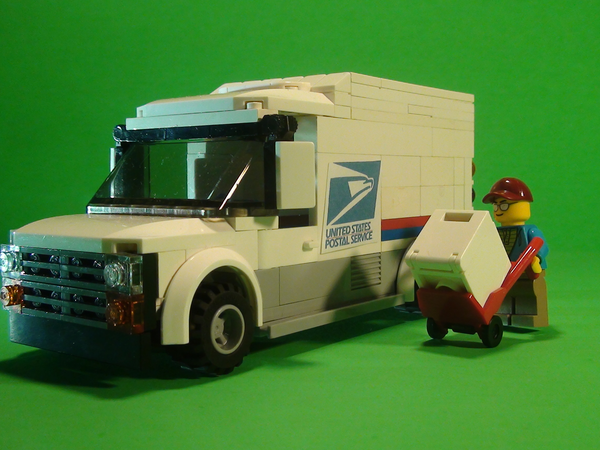 lego mail truck