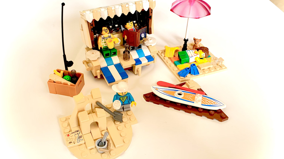 Lego Beach House Picnic Table W/ Umbrella Stand,chairs,mug,ice Cream,soda  Bottle