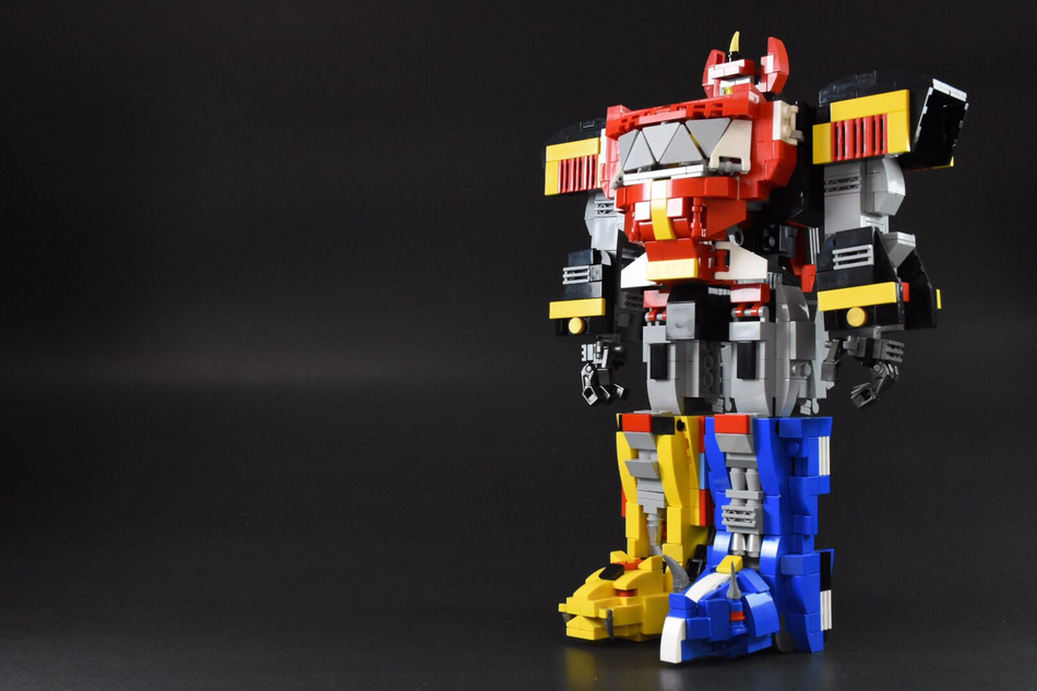 LEGO IDEAS Mighty Morphin Power Rangers Megazord