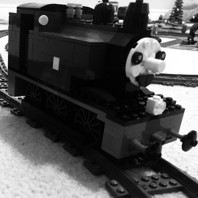 Lego e2 cheap tank engine