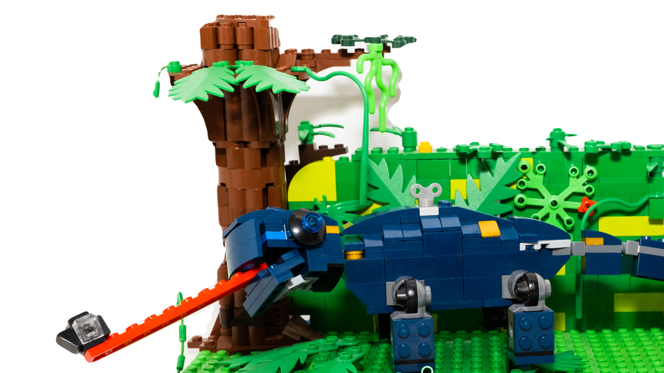 LEGO IDEAS - Your build in the world-famous LEGO House! - Nature : Bionic  chameleon