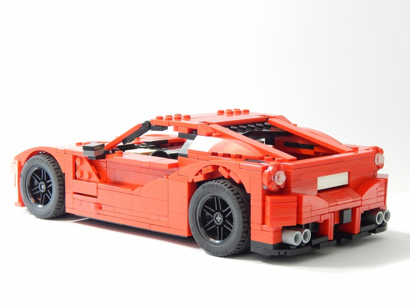 LEGO IDEAS Ferrari F12 Berlinetta