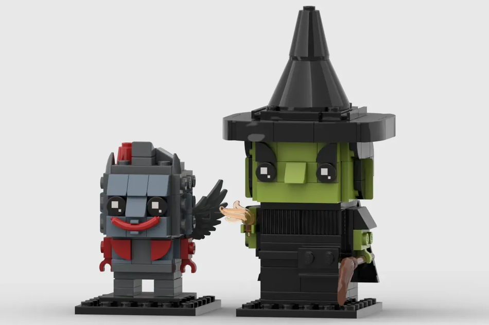 LEGO IDEAS Wicked Witch of the West Flying Monkey Brickheadz