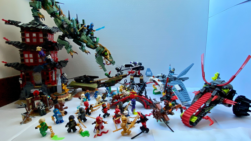 Lego ninjago 10 discount years