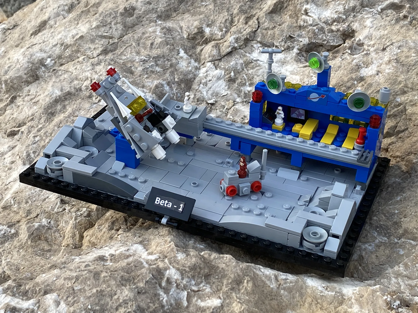 LEGO Beta I Command Base Set 6970