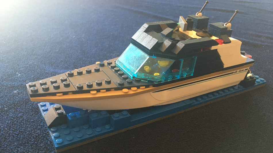 Lego diving hot sale yacht 2019