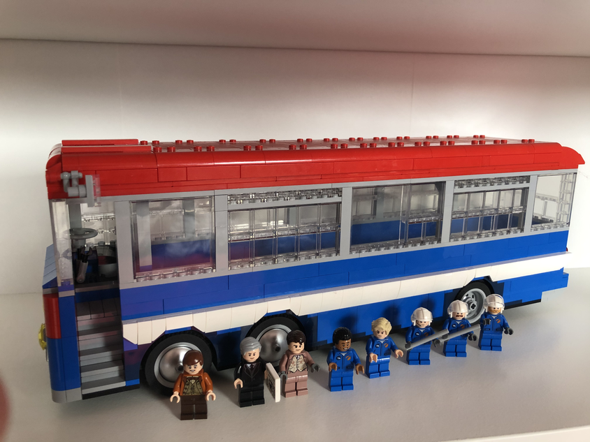 Lego store coach bus