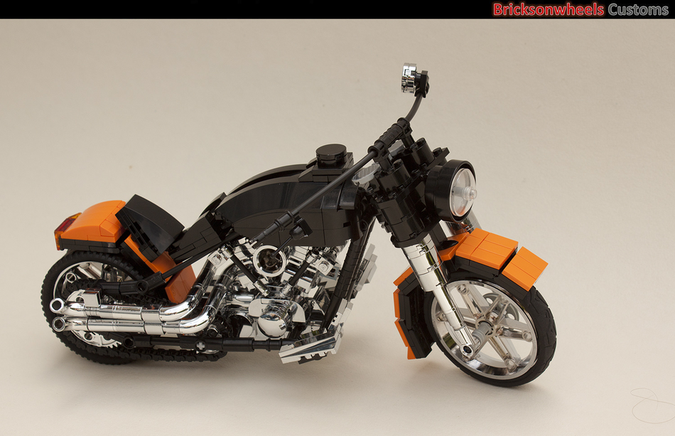 Harley Davidson Fatboy (1:10) in Lego by bricksonwheels, via