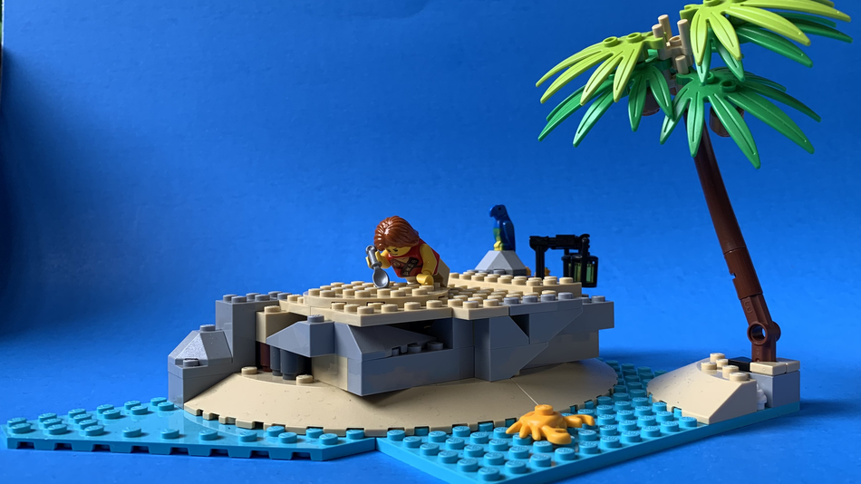 Lego discount desert island