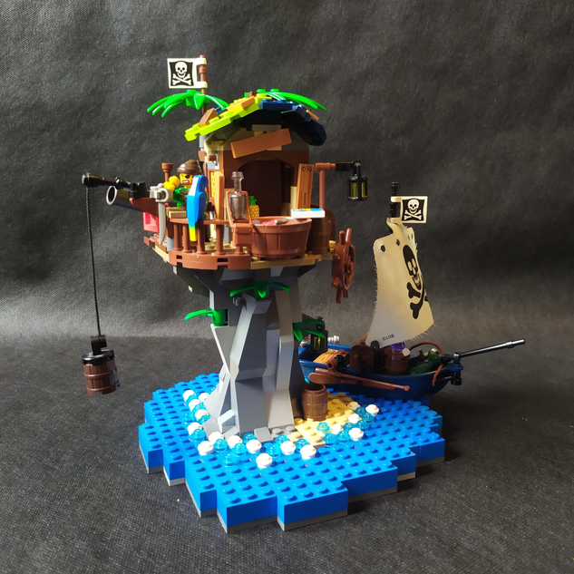 LEGO IDEAS 90th Anniversary Pirate Theme Celebrations The Lost Island