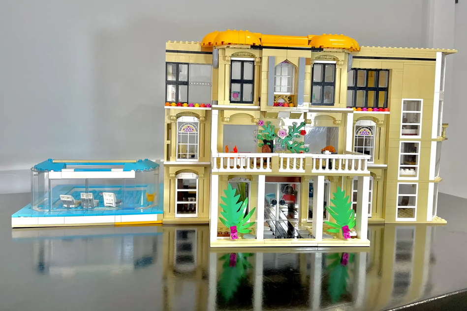 Lego hotel discount