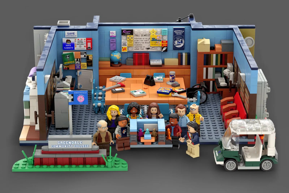 LEGO IDEAS - University of Brickester