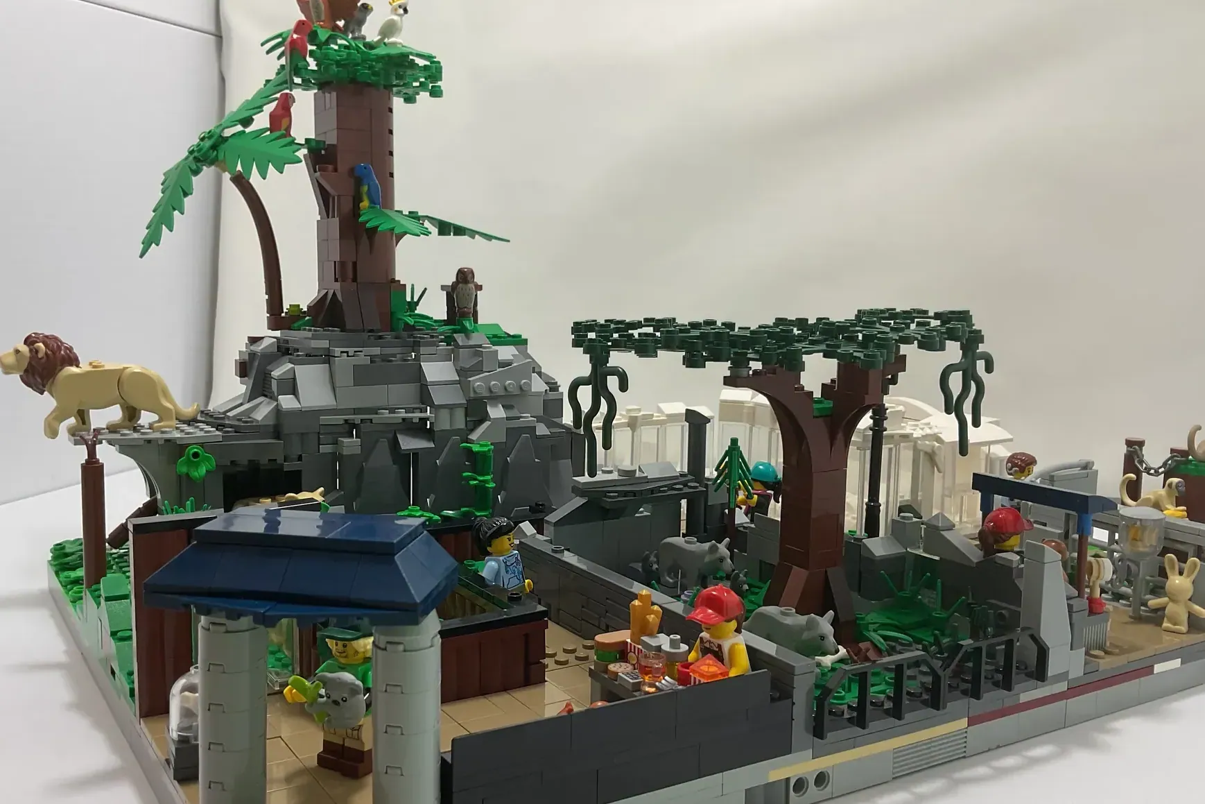 The Zoo | LEGO® Ideas