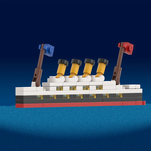 Titanic discount mini lego