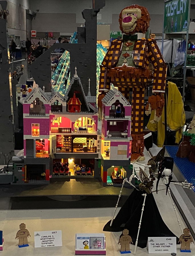 LEGO IDEAS - Coraline's Pink Palace Apartments