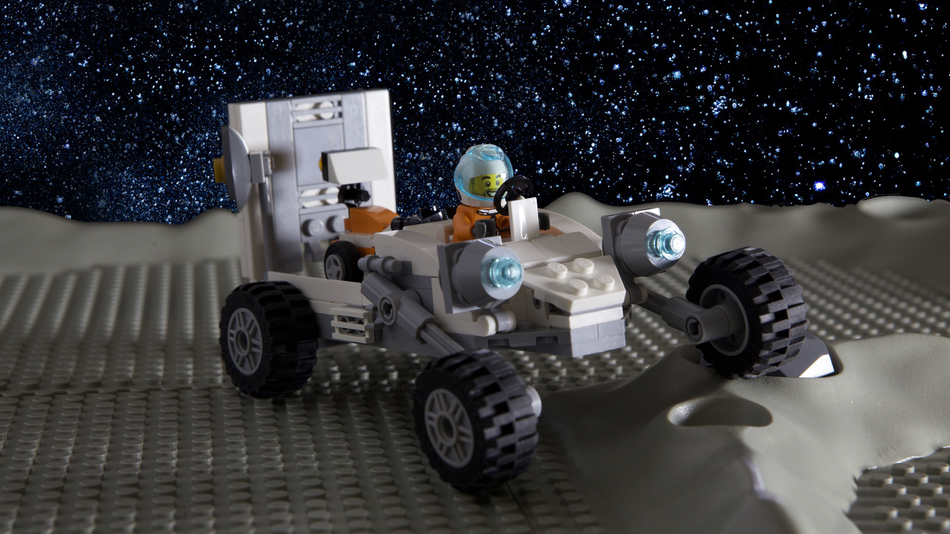 Lego cheap space crawler