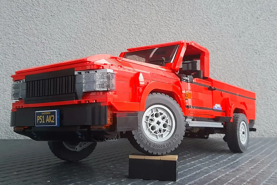 Lego car with online engine