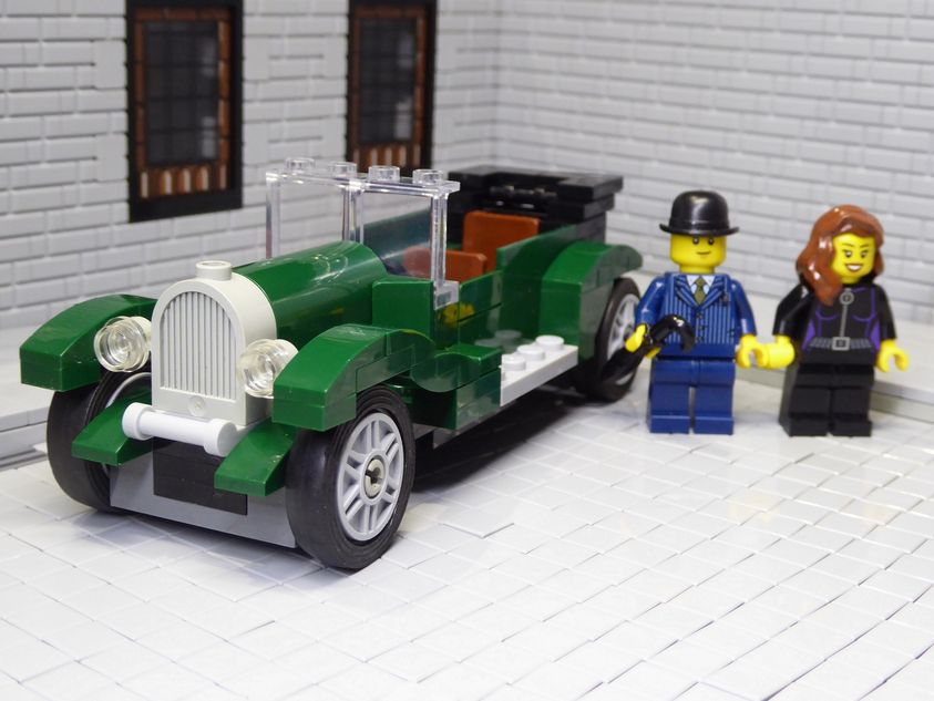 LEGO IDEAS Build a Vintage car to cruise the streets of LEGO