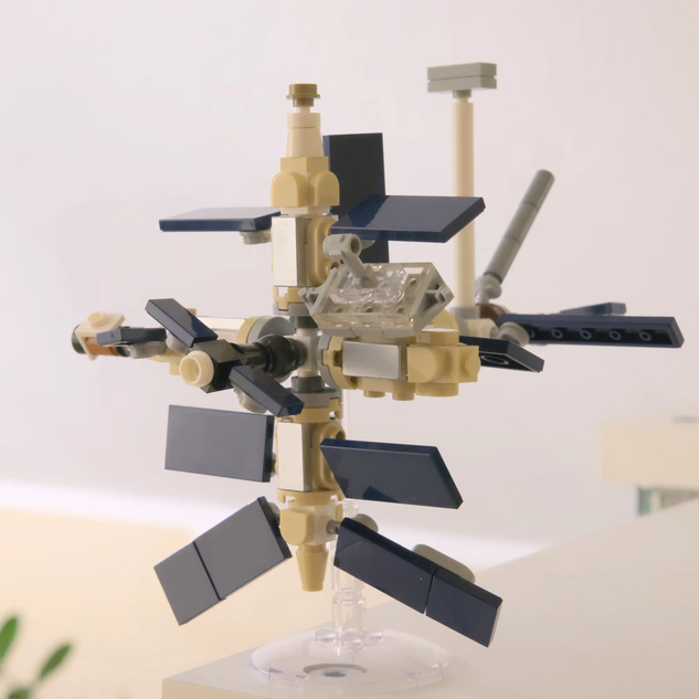 LEGO IDEAS The Legendary Hayabusa Mir Space Station 1 220