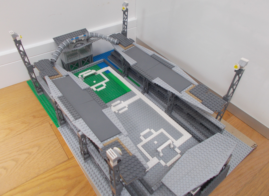 Soccer best sale lego stadium