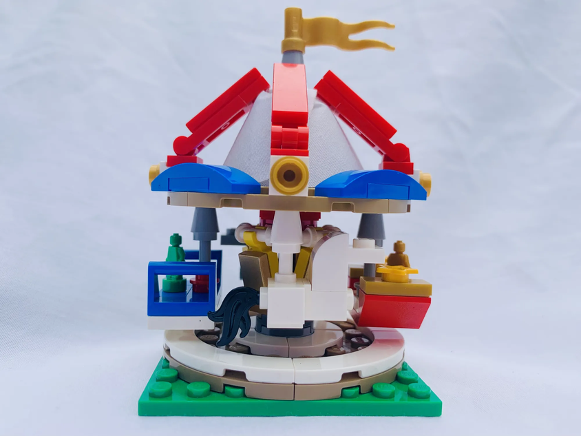 Lego carousel online motor