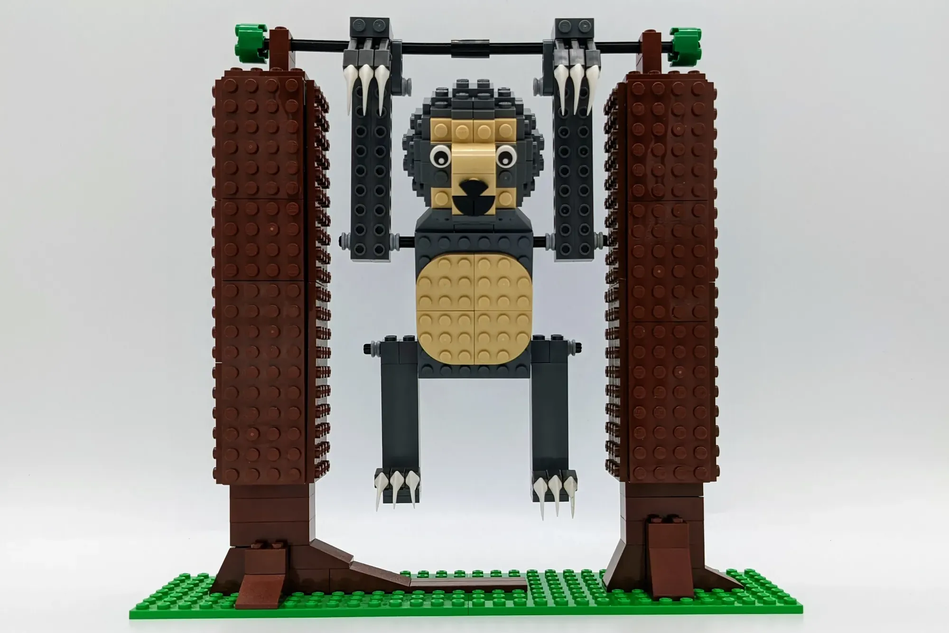 Lego sloth shop