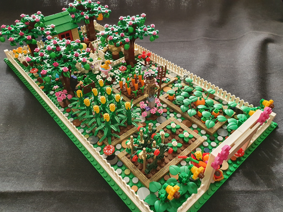 LEGO IDEAS - Community Veggie Garden