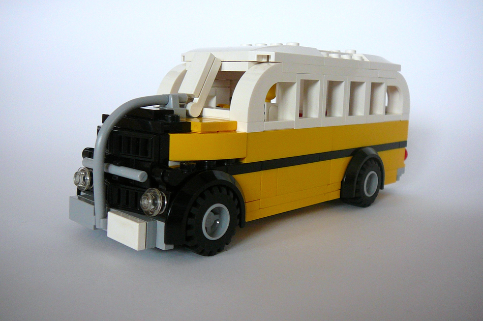 Yellow cheap lego bus