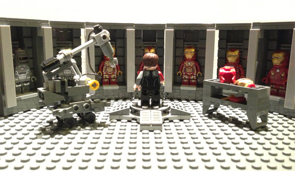 LEGO IDEAS Iron man Hall of Armor