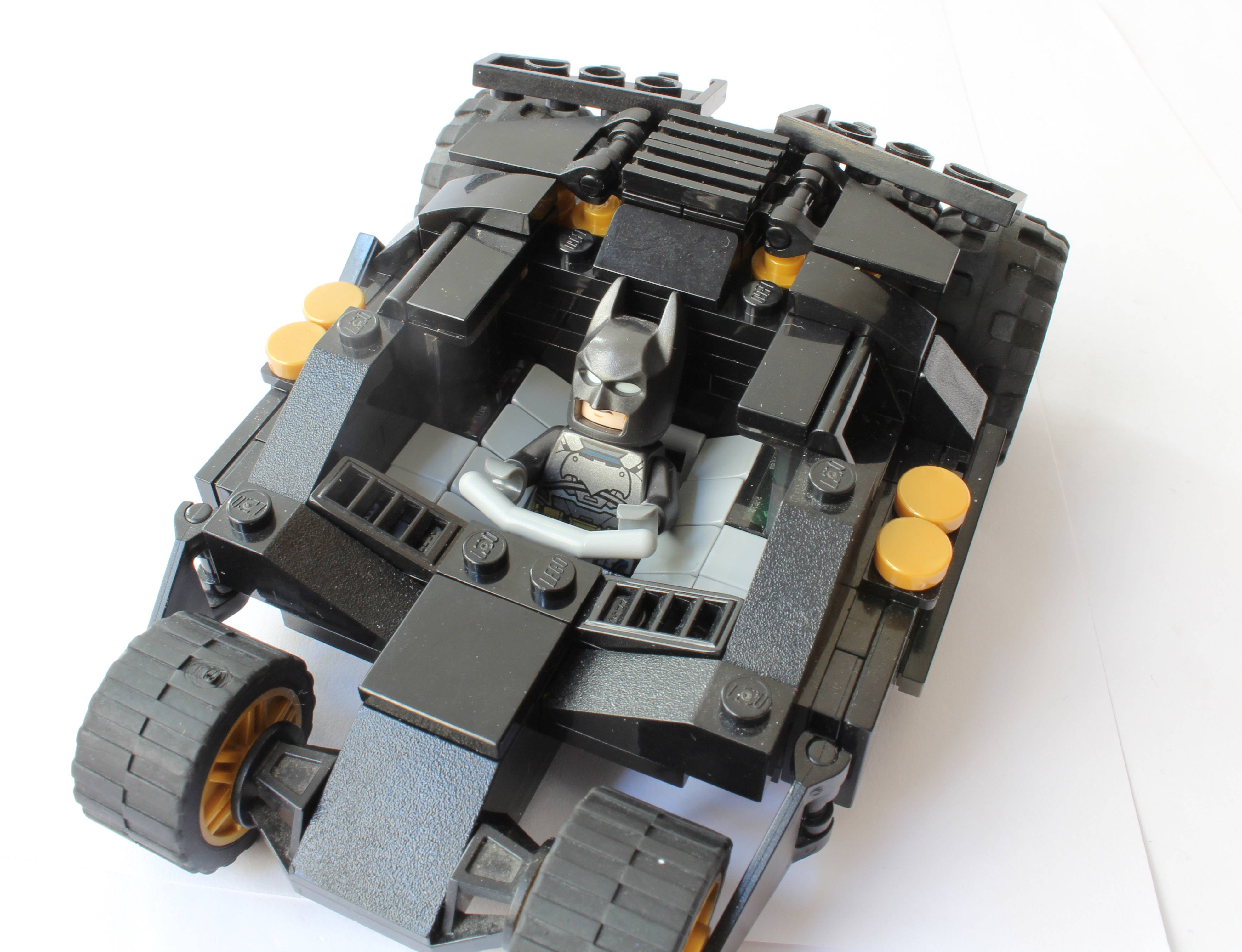 LEGO IDEAS - Batcave from Batman Begins