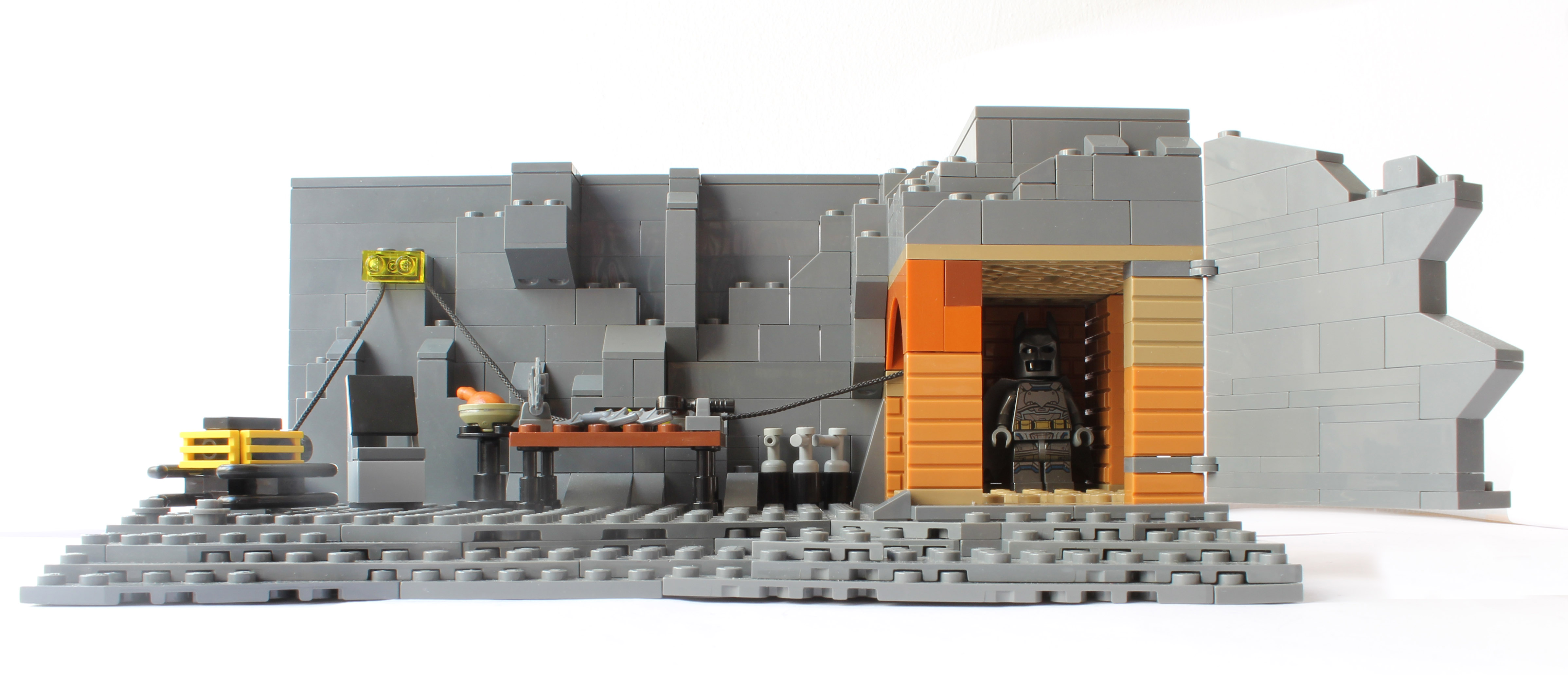 LEGO IDEAS - Batcave from Batman Begins