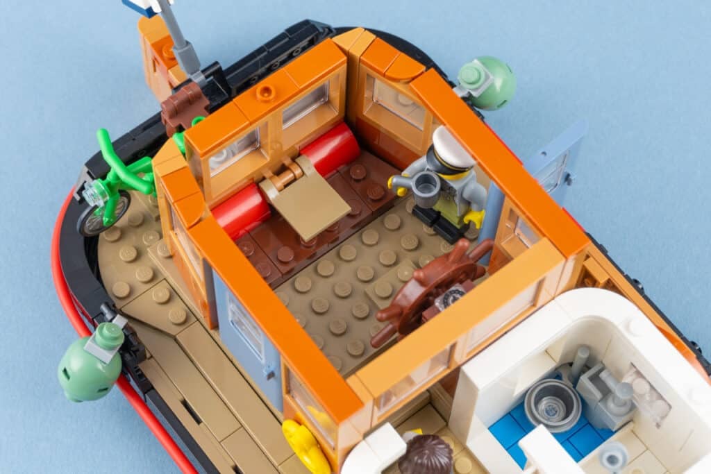 LEGO Ideas Canal Houseboat Jonas Kramm 4