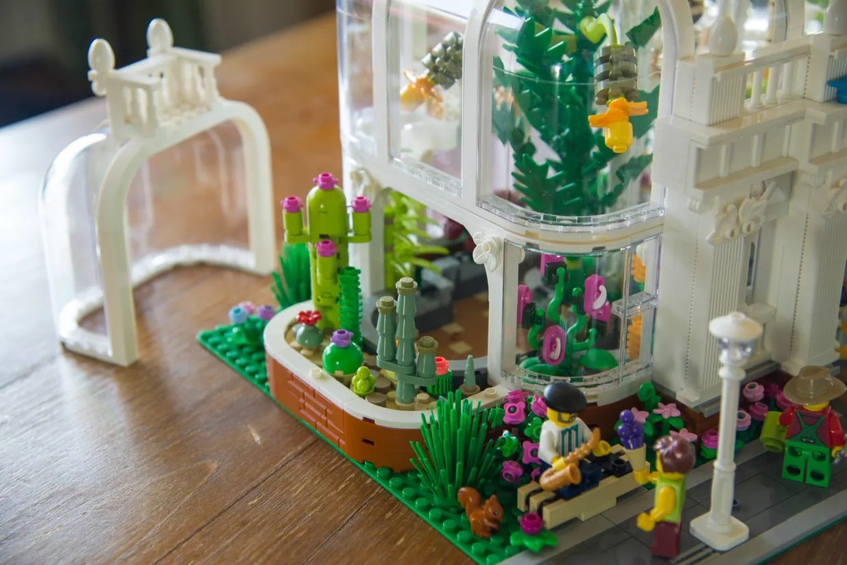 LEGO IDEAS - Blog - 10K Club Interview: THE BOTANICAL GARDEN by Goannas89